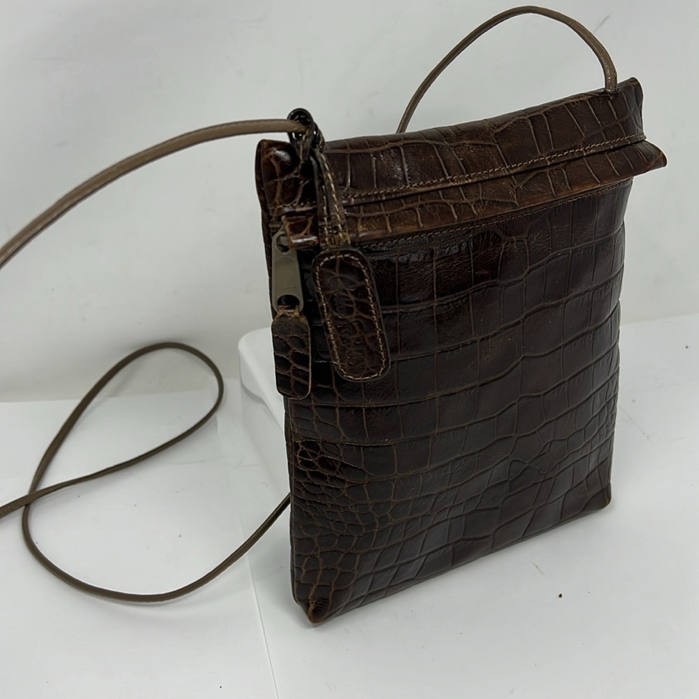 Carlos Falchi Brown Leather Croc Embossed Crossbody Zipper Bag - Picture 3 of 13